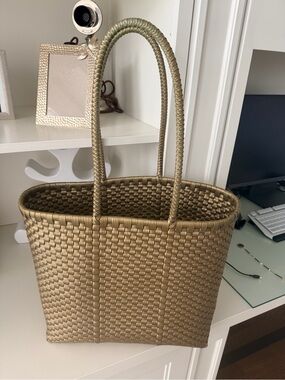 Woven Large Shoulder Tote Beach Bag Women’s Pool Vacation